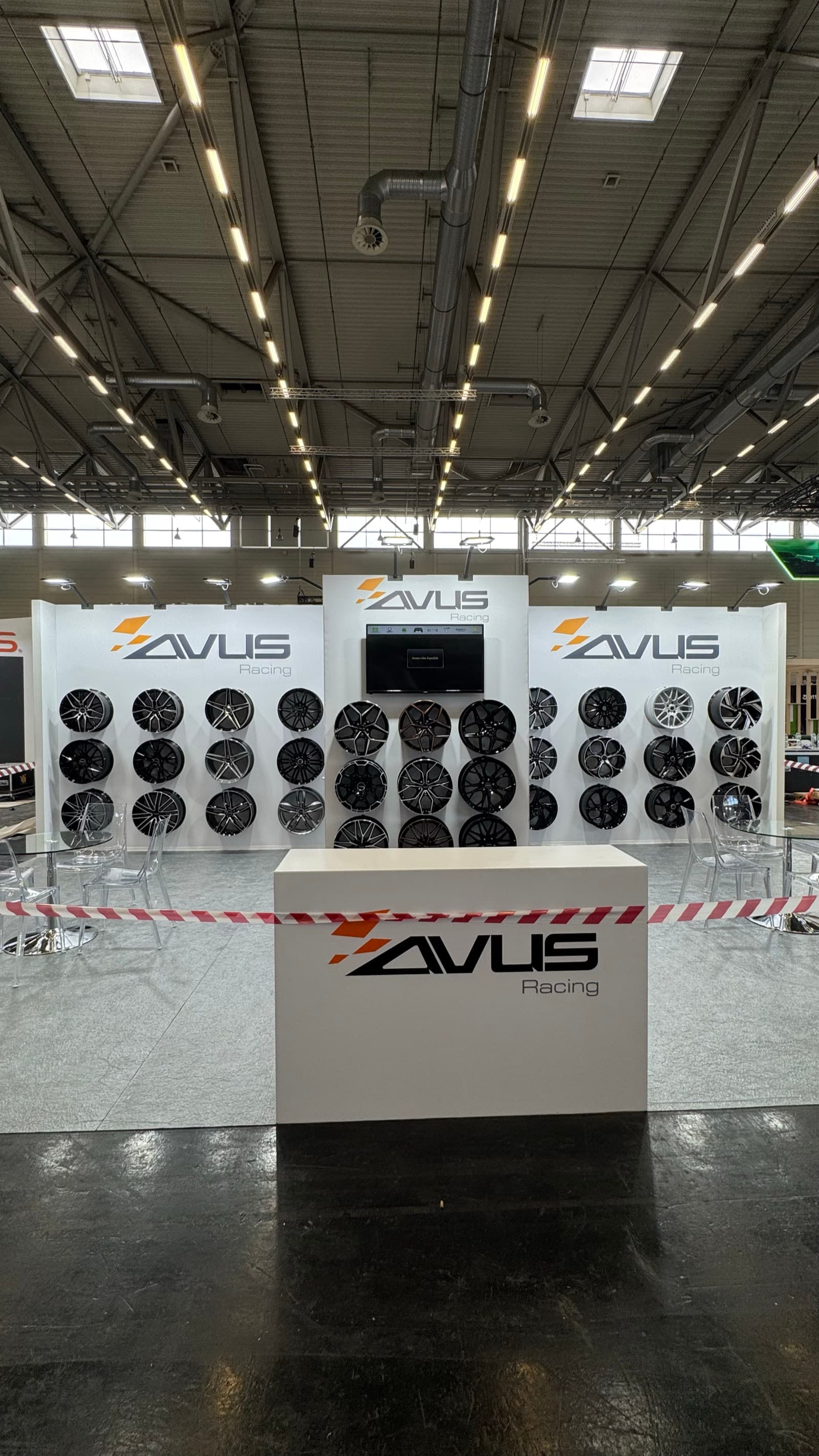 AVUS Racing wheel display wall