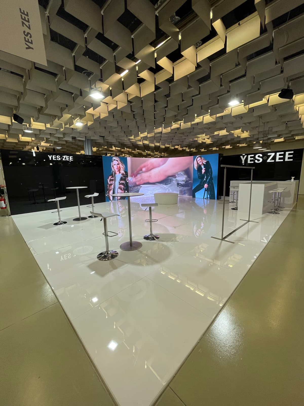 YES ZEE stand, alternate view