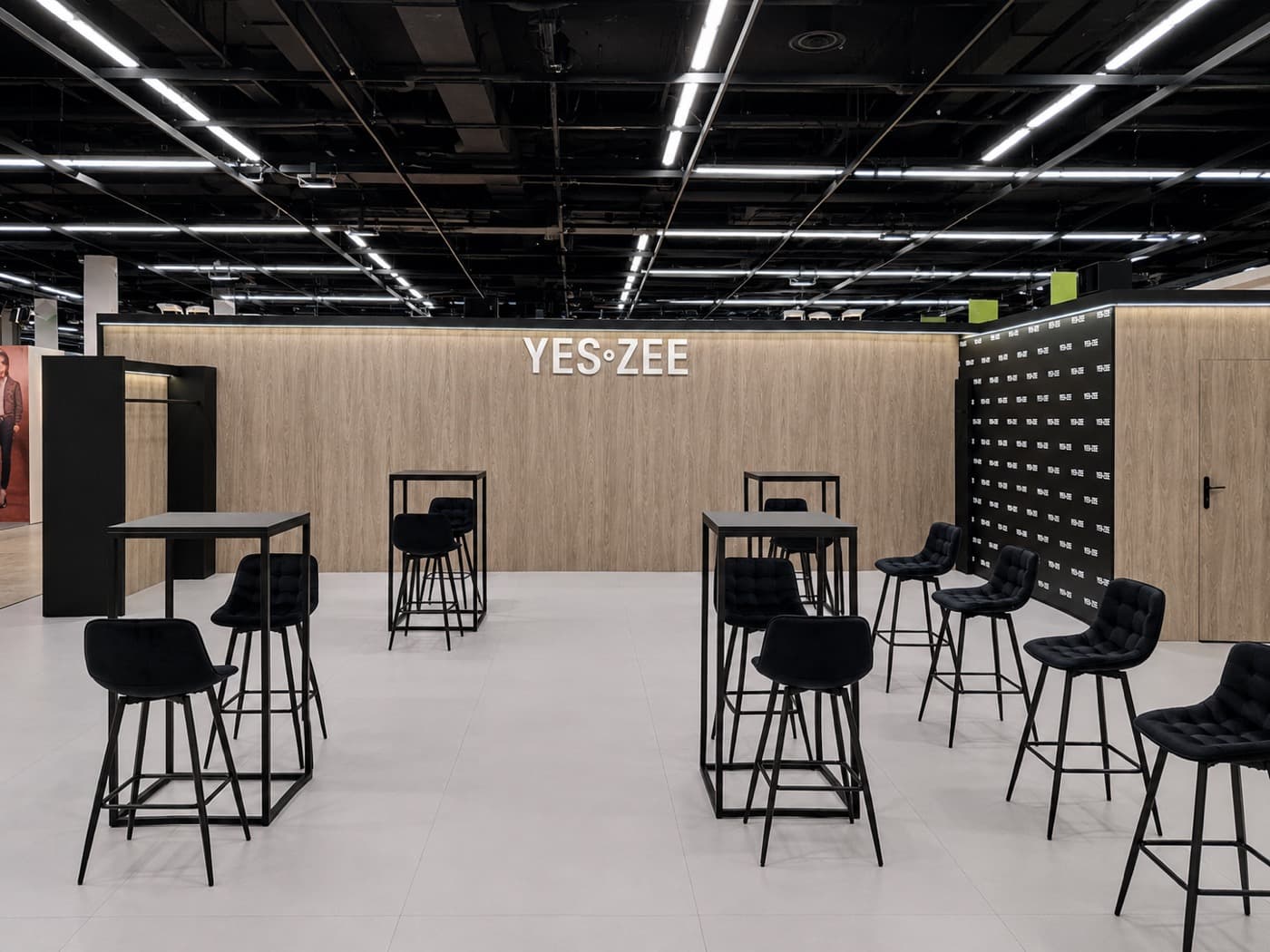 YES ZEE fashion showroom, frontal view