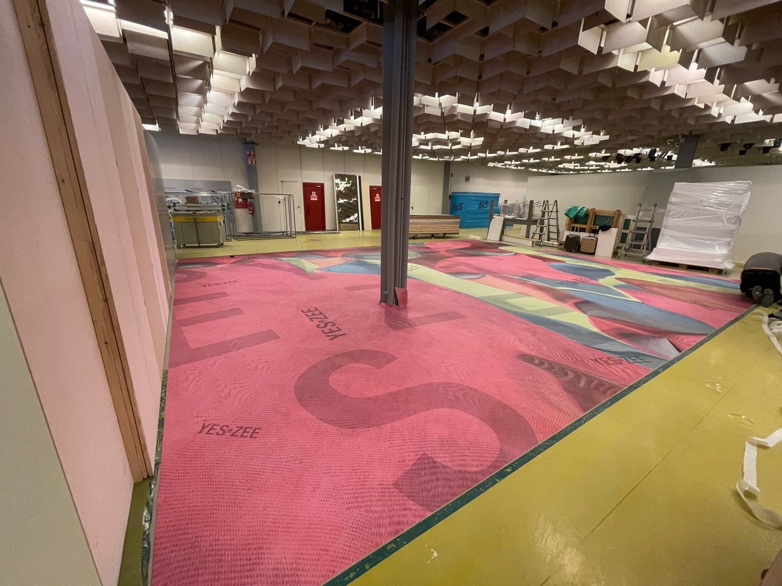 YES ZEE branded carpet during stand construction